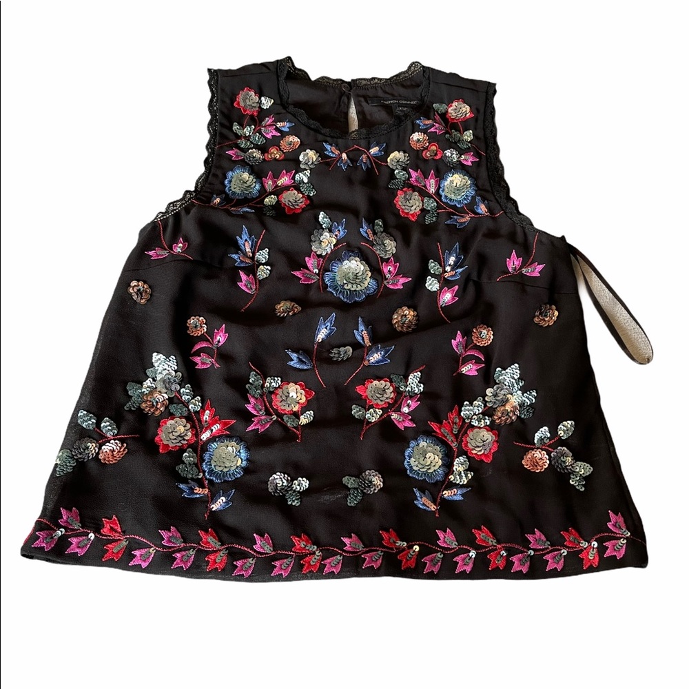 🌵 NWOT French Connection Sleeveless Top. Size 4